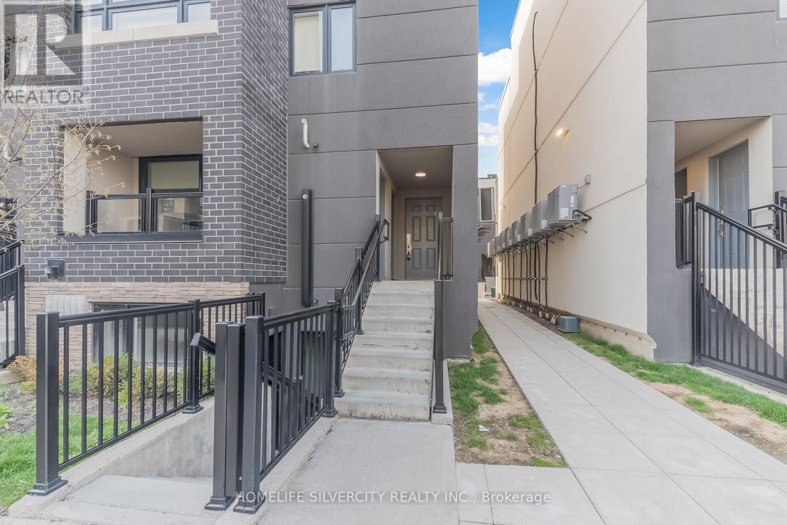 712 - 1131 Cooke Boulevard, Burlington, Ontario  L7T 0C3 - Photo 5 - W13118384