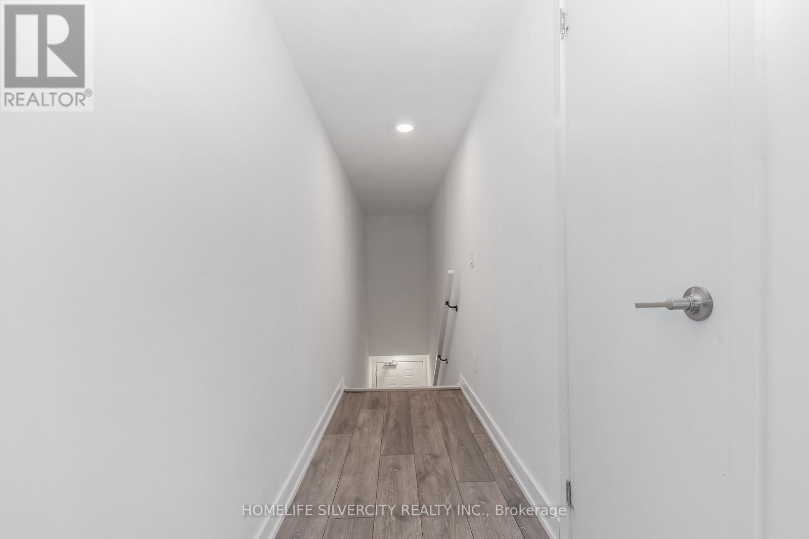 712 - 1131 Cooke Boulevard, Burlington, Ontario  L7T 0C3 - Photo 6 - W13118384