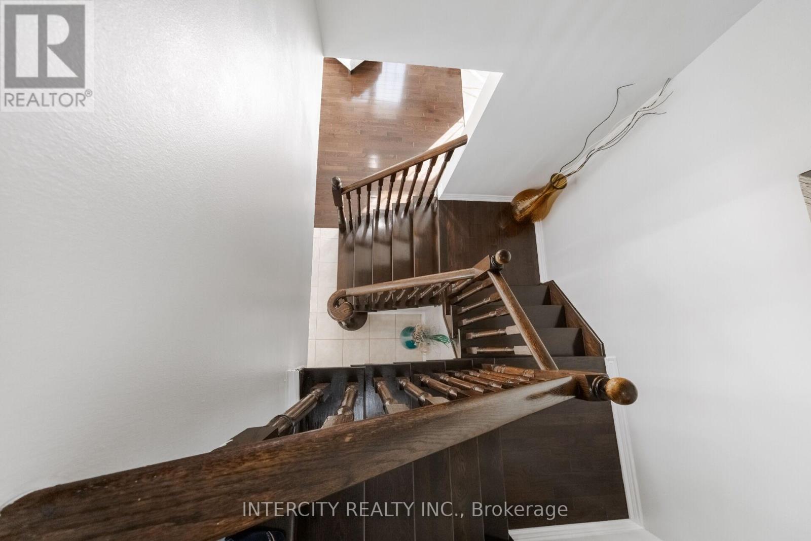 6 Constance Street, Brampton, Ontario  L6P 3G4 - Photo 23 - W13118410