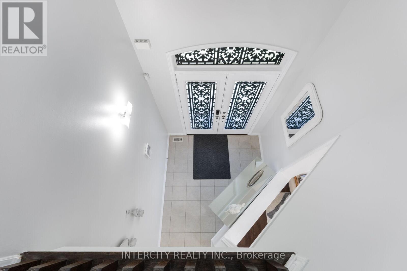 6 Constance Street, Brampton, Ontario  L6P 3G4 - Photo 24 - W13118410