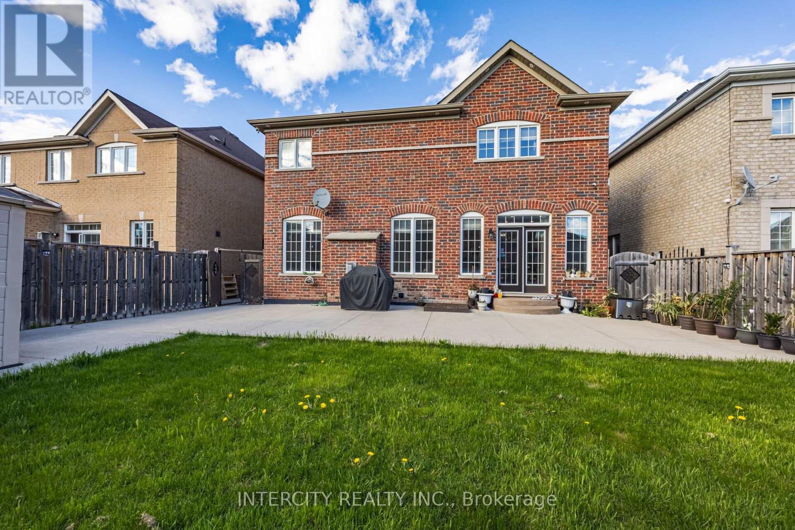 6 Constance Street, Brampton, Ontario  L6P 3G4 - Photo 49 - W13118410