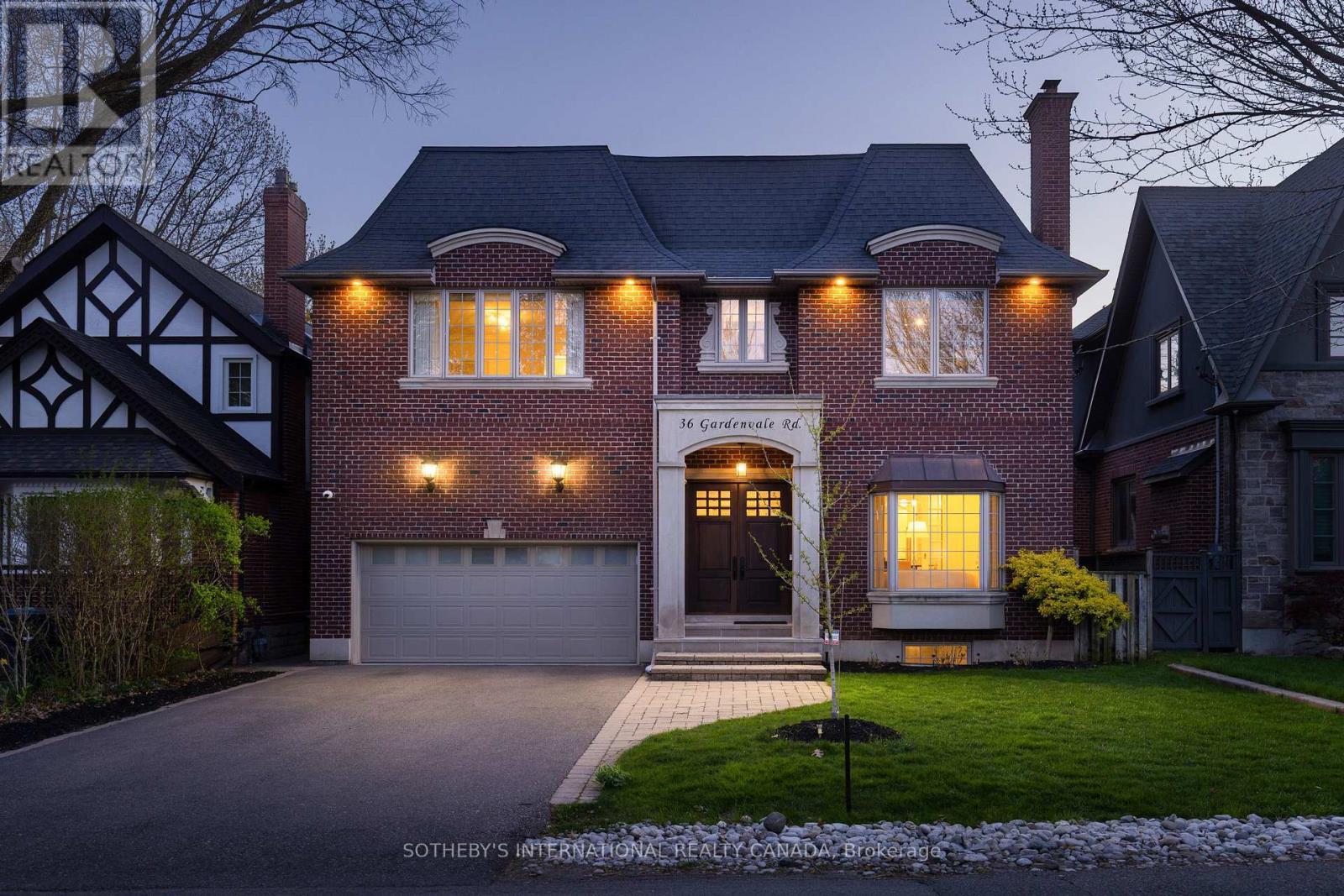 36 GARDENVALE ROAD, Toronto, Ontario