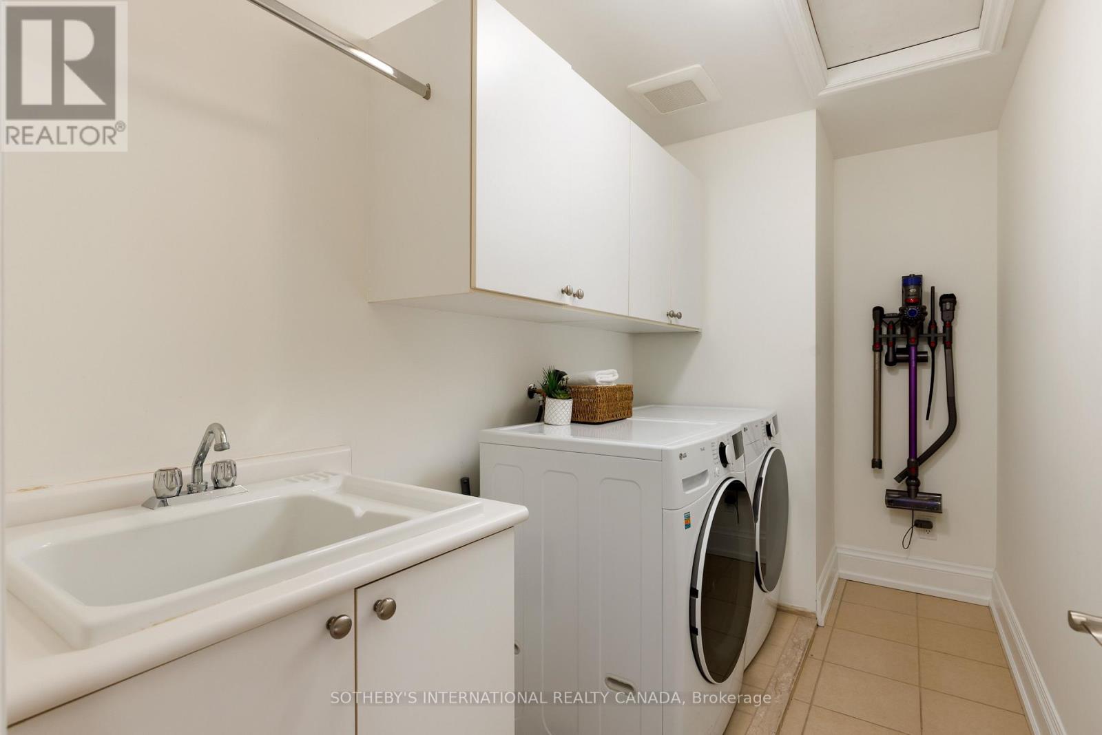 36 Gardenvale Road, Toronto, Ontario  M8Z 4B9 - Photo 37 - W13118470