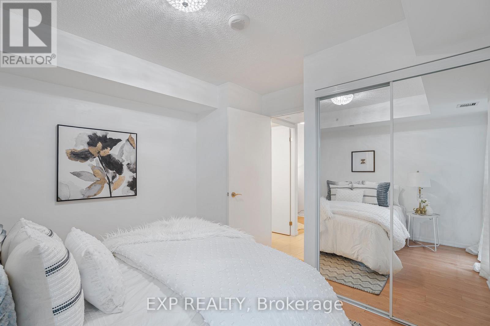 729 - 830 Lawrence Avenue W, Toronto, Ontario  M6A 0A2 - Photo 11 - W13118472