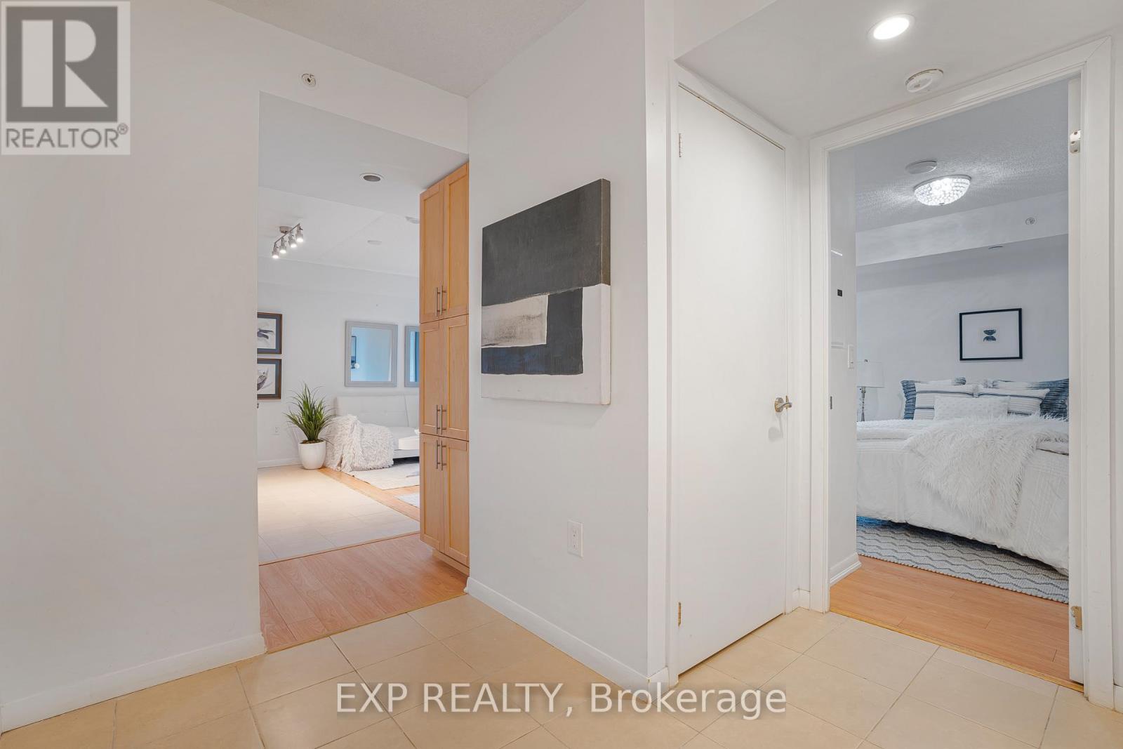 729 - 830 Lawrence Avenue W, Toronto, Ontario  M6A 0A2 - Photo 8 - W13118472
