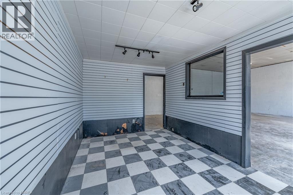 568 West Street, Brantford, Ontario  N3R 6M7 - Photo 12 - 40826310