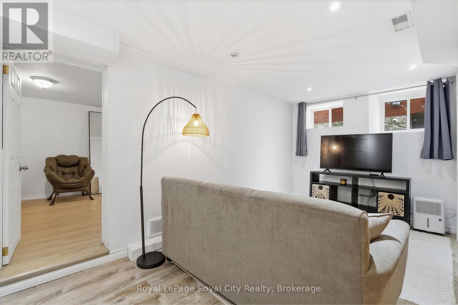 6 Glasgow Street S, Guelph, Ontario  N1H 4T5 - Photo 41 - X13062368