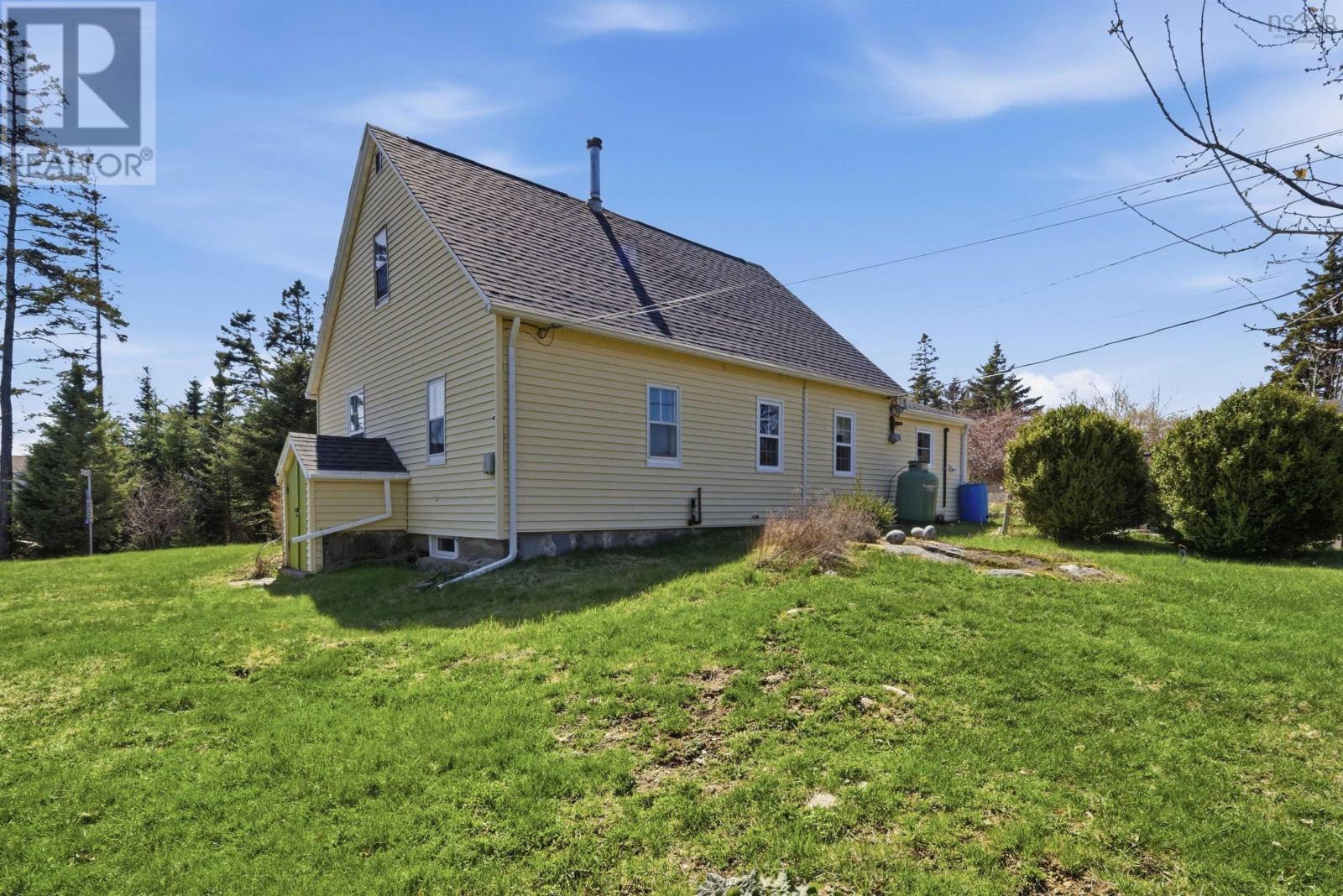 39 Publicover Road, Blandford, Nova Scotia  B0J 1T0 - Photo 4 - 202610606