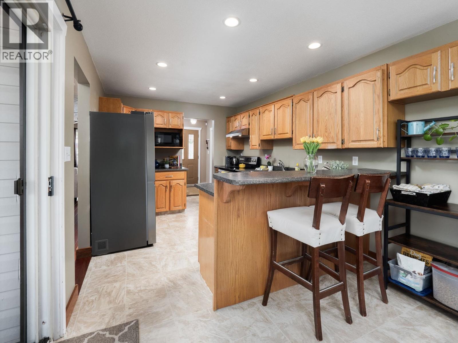 3449 Clearwood Place, Prince George, British Columbia  V2K 4R1 - Photo 7 - R3122759