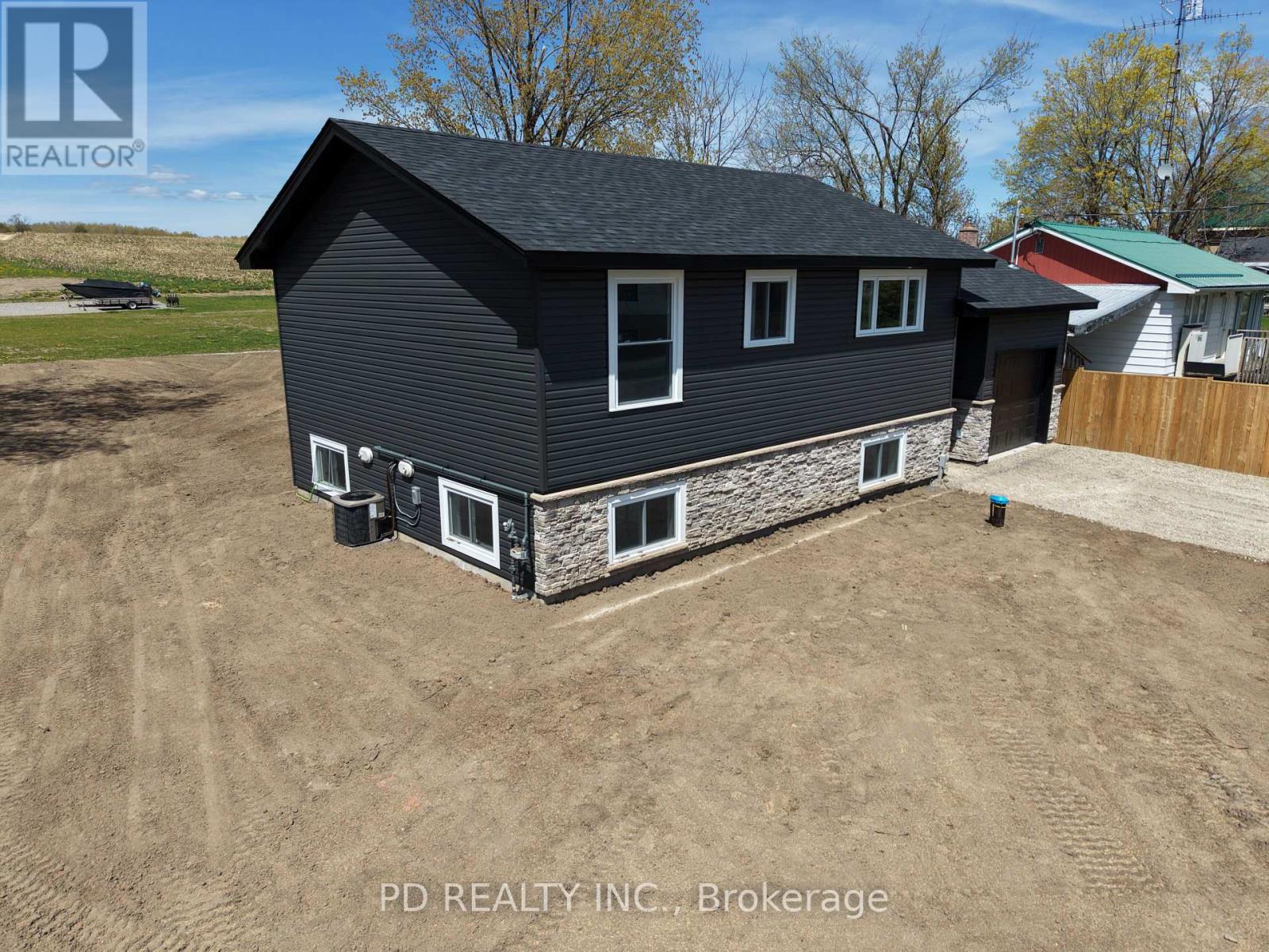 934 Mount Pleasant Road, Cavan Monaghan, Ontario  L0A 1C0 - Photo 4 - X12953316