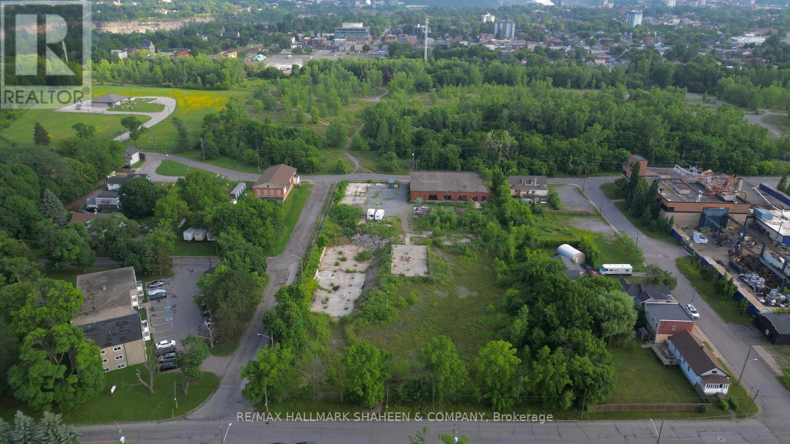 4415 Buttrey Street, Niagara Falls, Ontario  L2E 2X2 - Photo 3 - X13118236