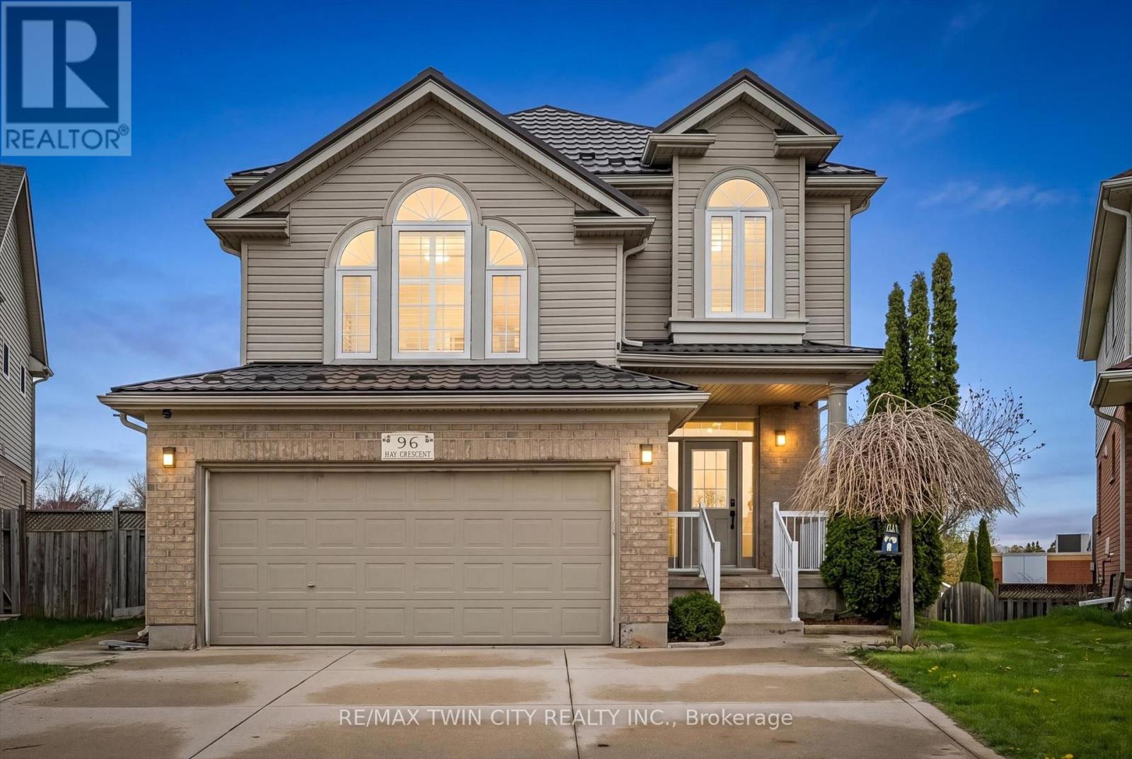 96 HAY CRESCENT, Cambridge, Ontario