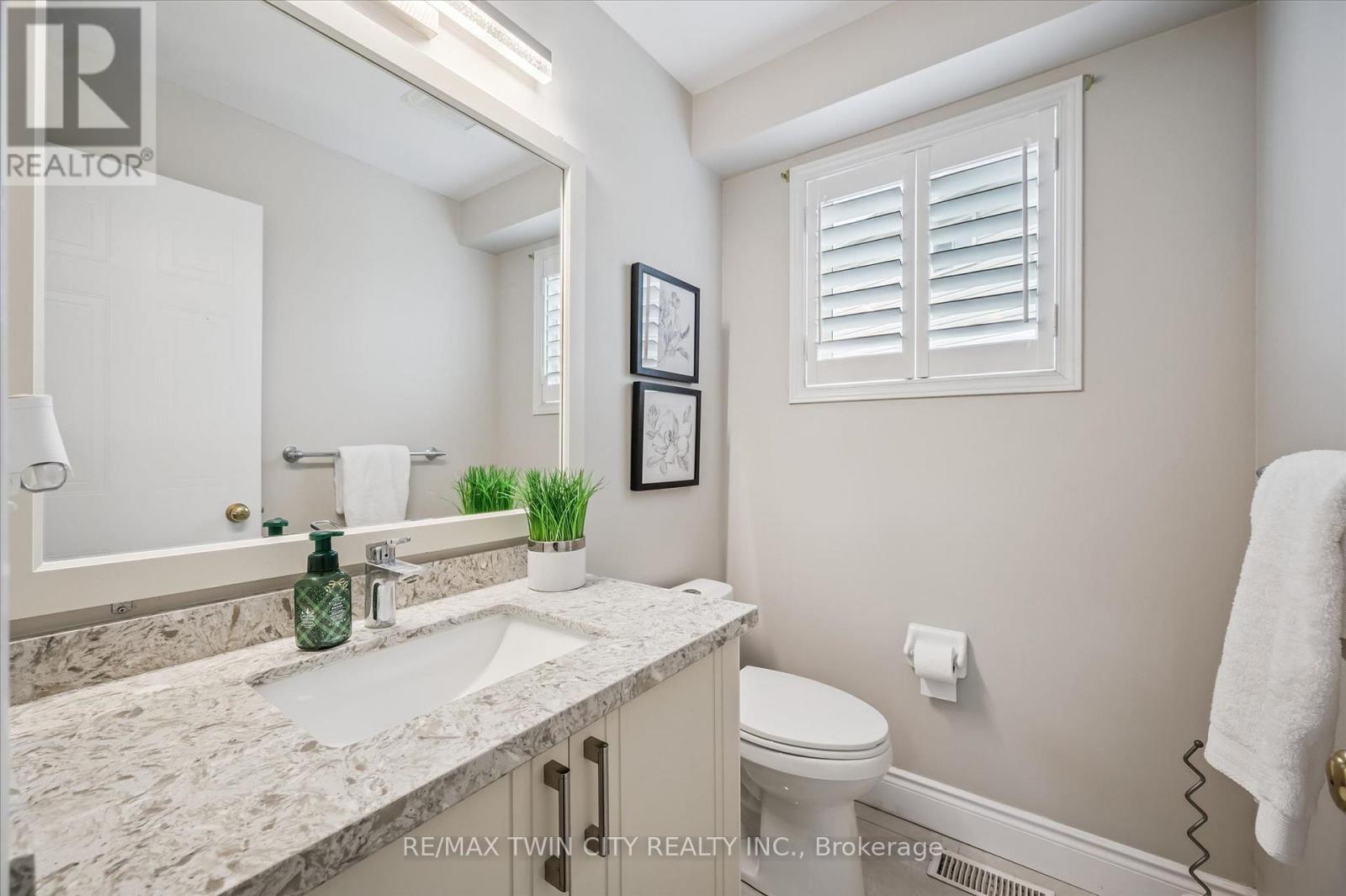 96 Hay Crescent, Cambridge, Ontario  N1P 1H7 - Photo 13 - X13118274