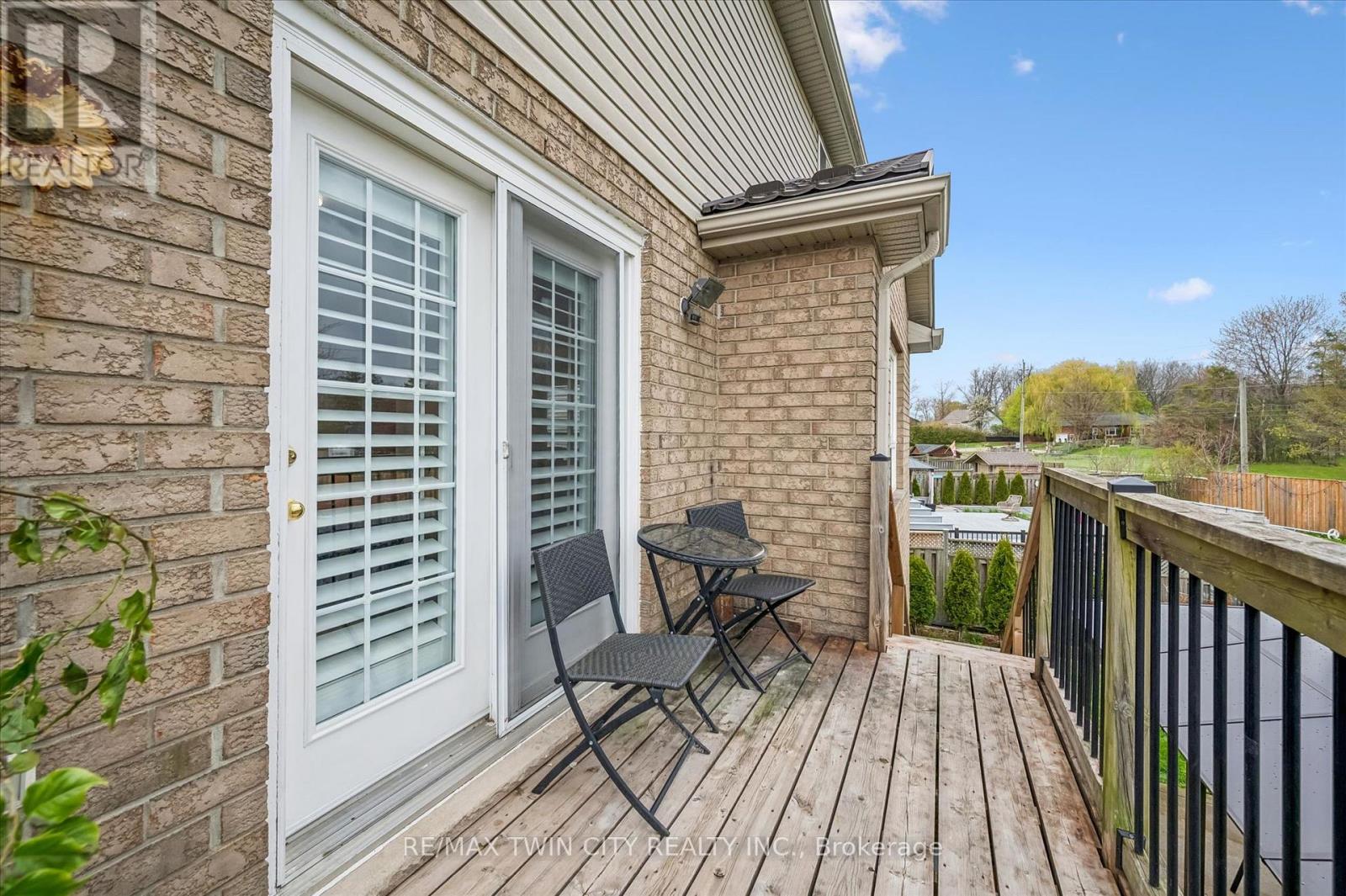 96 Hay Crescent, Cambridge, Ontario  N1P 1H7 - Photo 35 - X13118274