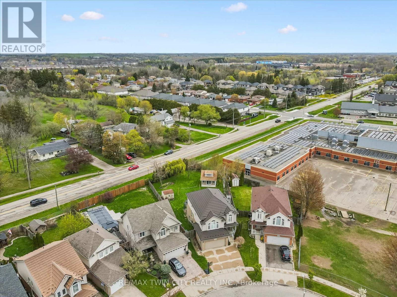 96 Hay Crescent, Cambridge, Ontario  N1P 1H7 - Photo 37 - X13118274