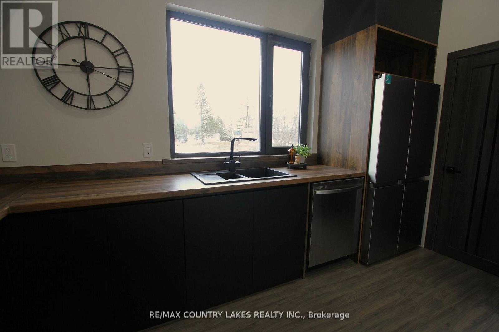 264 Mcguire Beach Road, Kawartha Lakes, Ontario  K0M 2B0 - Photo 8 - X13118486