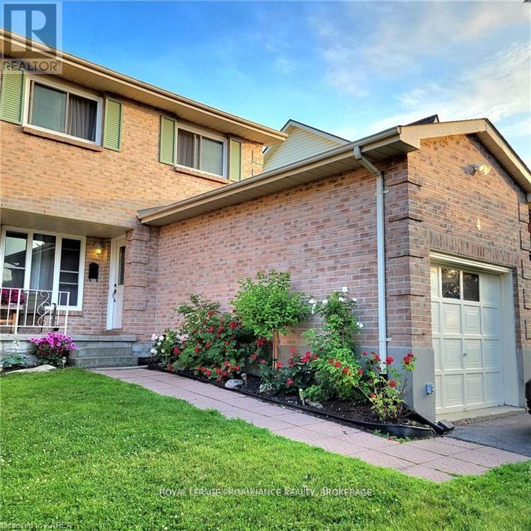4 Balmoral Court, Kingston, Ontario  K7M 7S9 - Photo 1 - X13112530