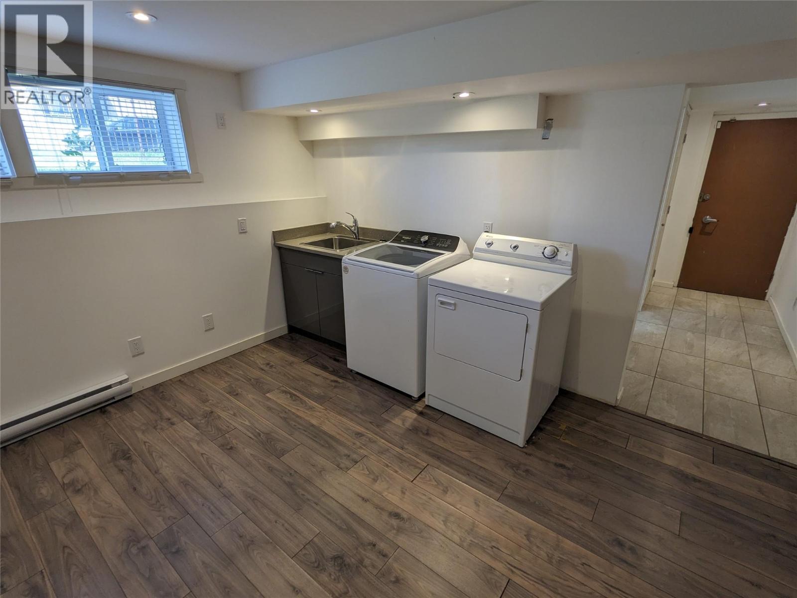 1020 13th Street, Kamloops, British Columbia  V2B 3C9 - Photo 36 - 10387144