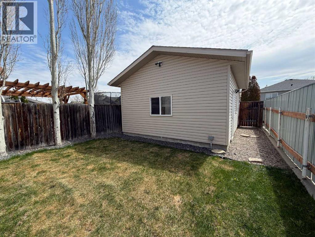 296 Cougar Way N, Lethbridge, Alberta  T1H 6R5 - Photo 15 - A2310451