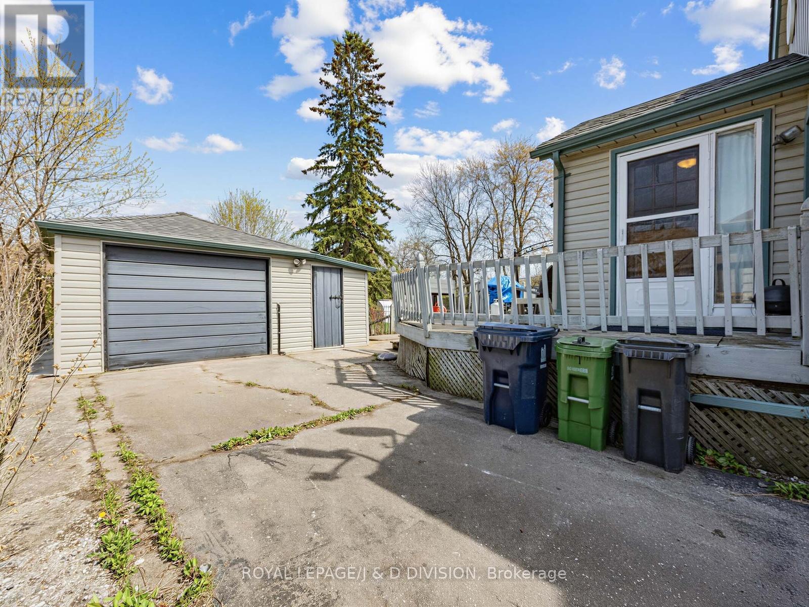 20 Glasgow Avenue, Toronto, Ontario  M1K 1C1 - Photo 31 - E13118088