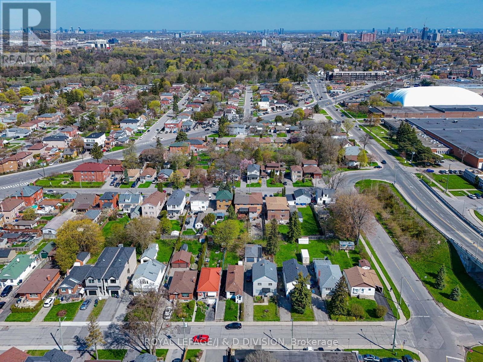 20 Glasgow Avenue, Toronto, Ontario  M1K 1C1 - Photo 41 - E13118088