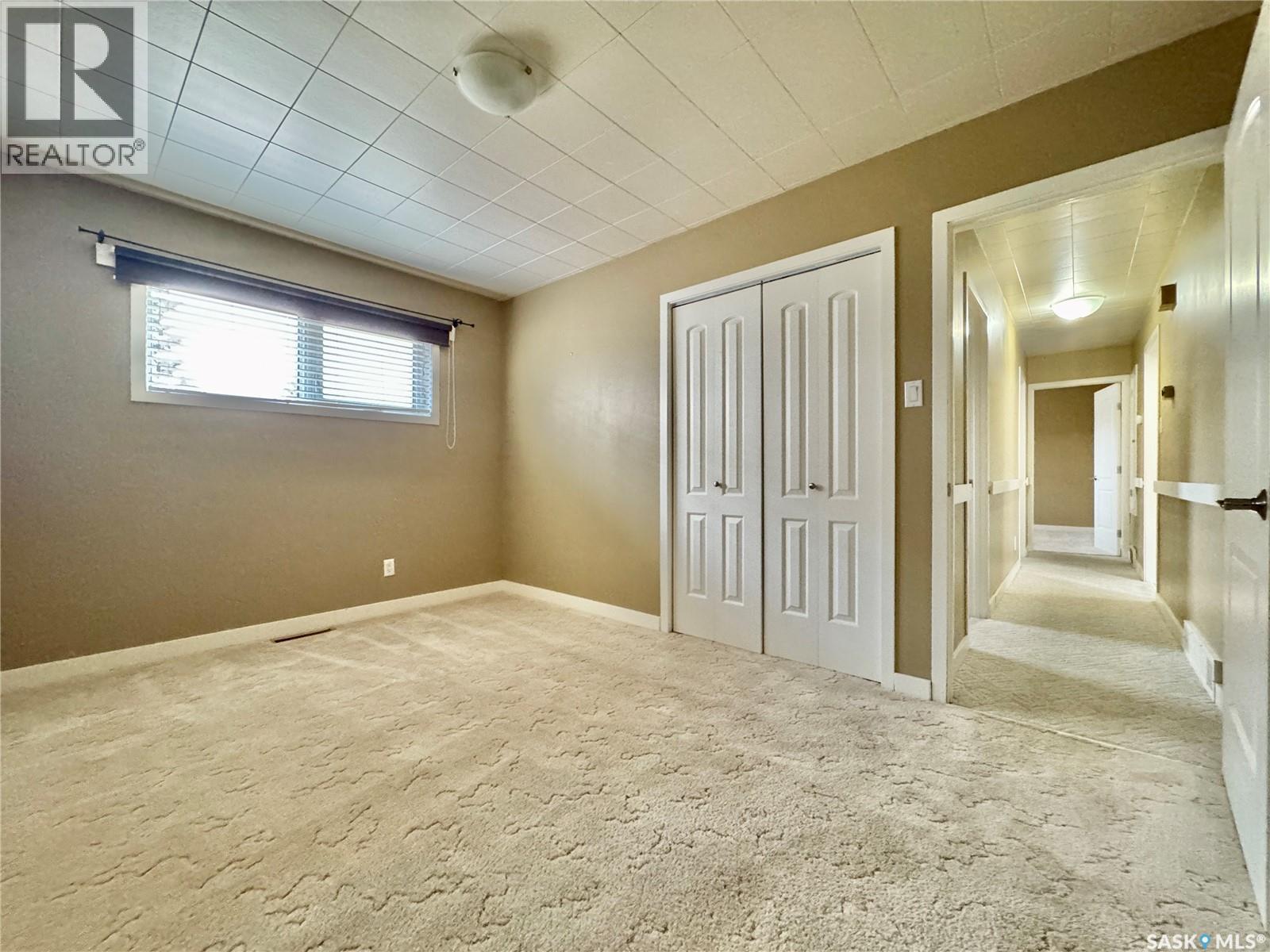 5 Crestwood Crescent, Yorkton, Saskatchewan  S3N 2P2 - Photo 10 - SK035677