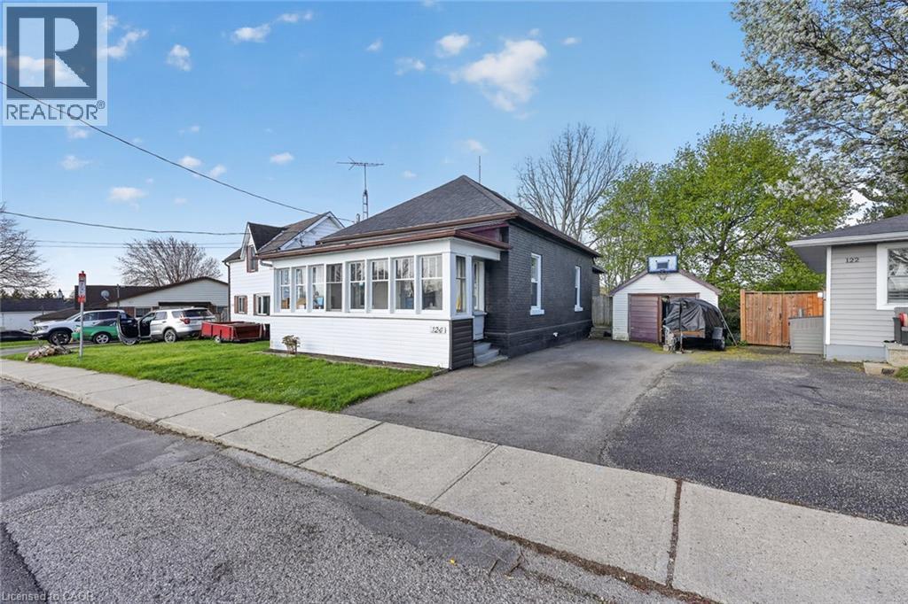 124 East Park Drive, Woodstock, Ontario  N4S 3N2 - Photo 3 - 40820706