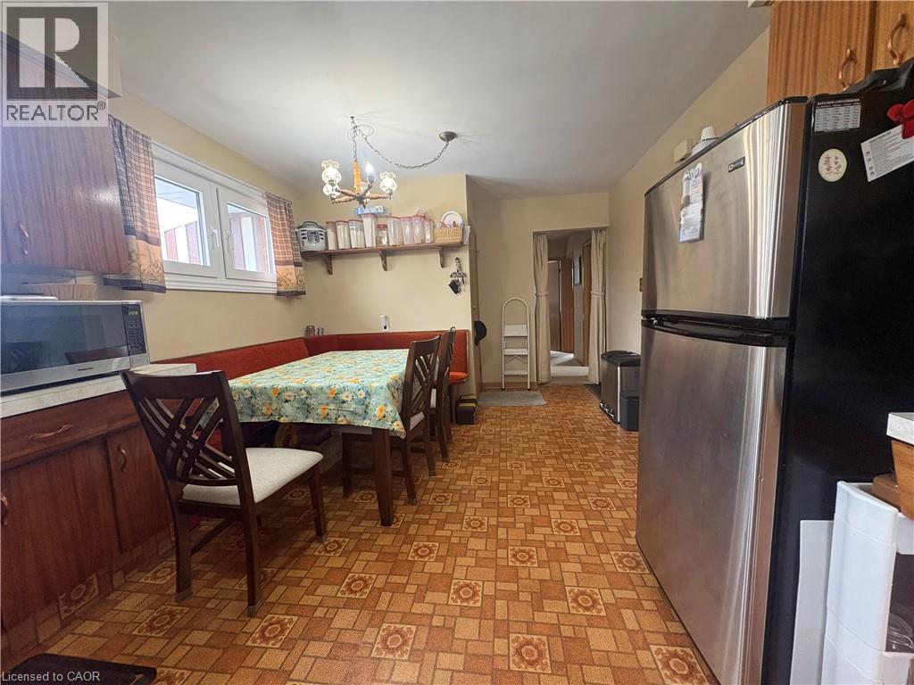 109 Ridge Street, Hamilton, Ontario  L9A 2X4 - Photo 6 - 40820664