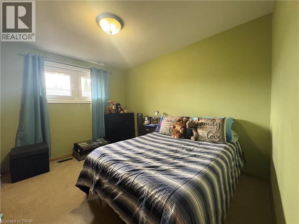 109 Ridge Street, Hamilton, Ontario  L9A 2X4 - Photo 9 - 40820664