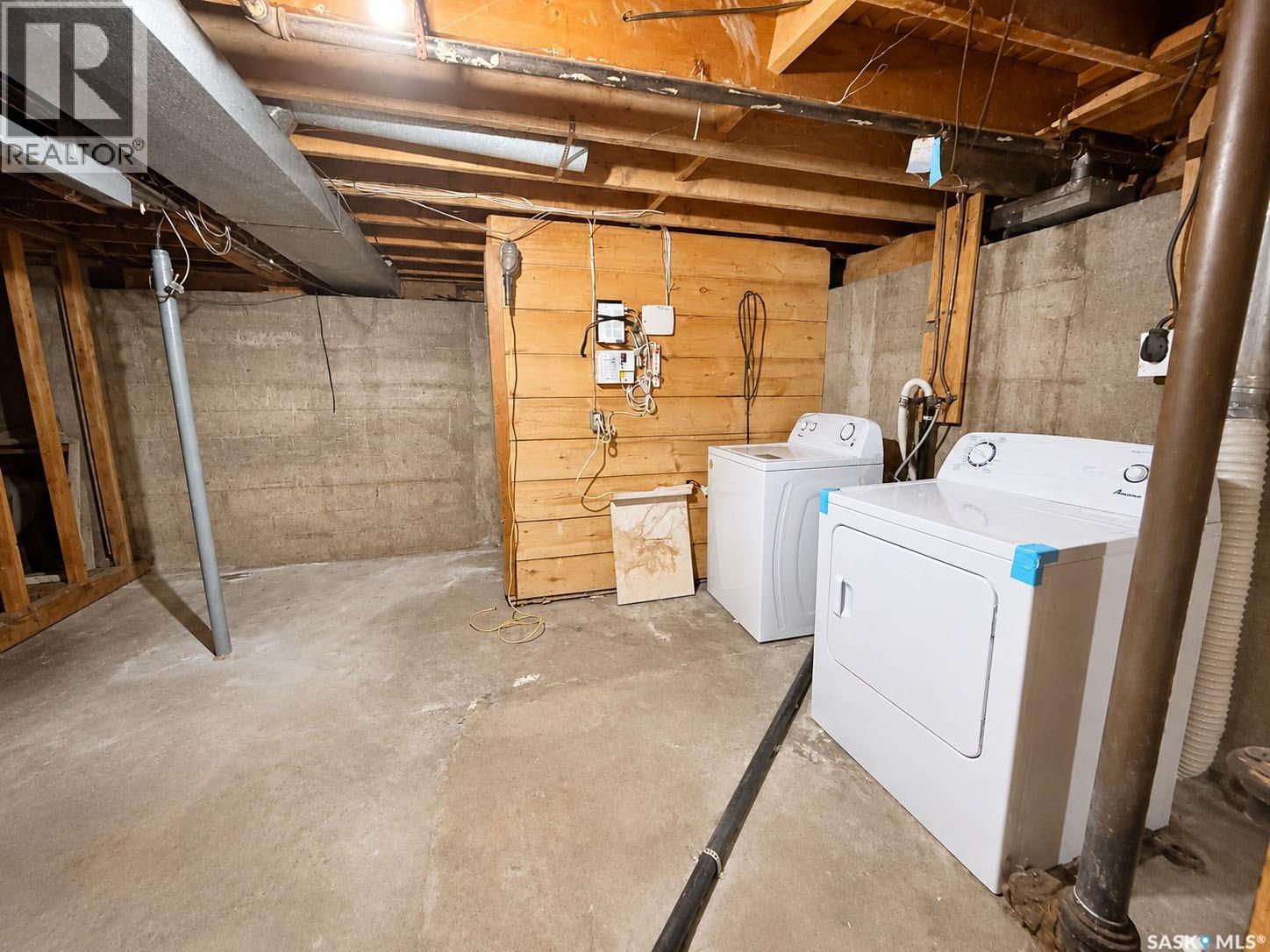 1915 15th Street W, Prince Albert, Saskatchewan  S6V 3V1 - Photo 11 - SK035737