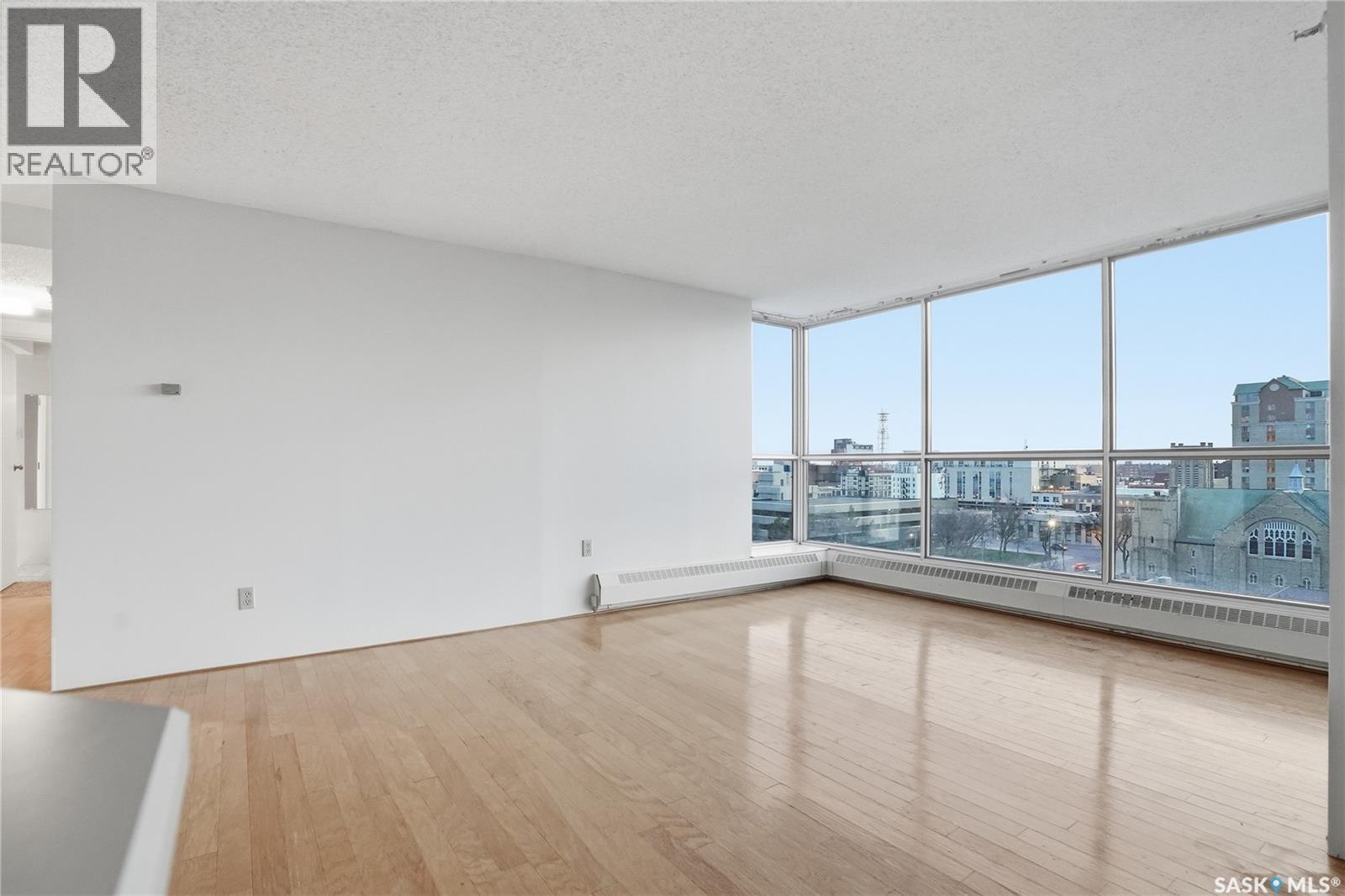 905 315 5th Avenue N, Saskatoon, Saskatchewan  S7K 2P4 - Photo 4 - SK035672