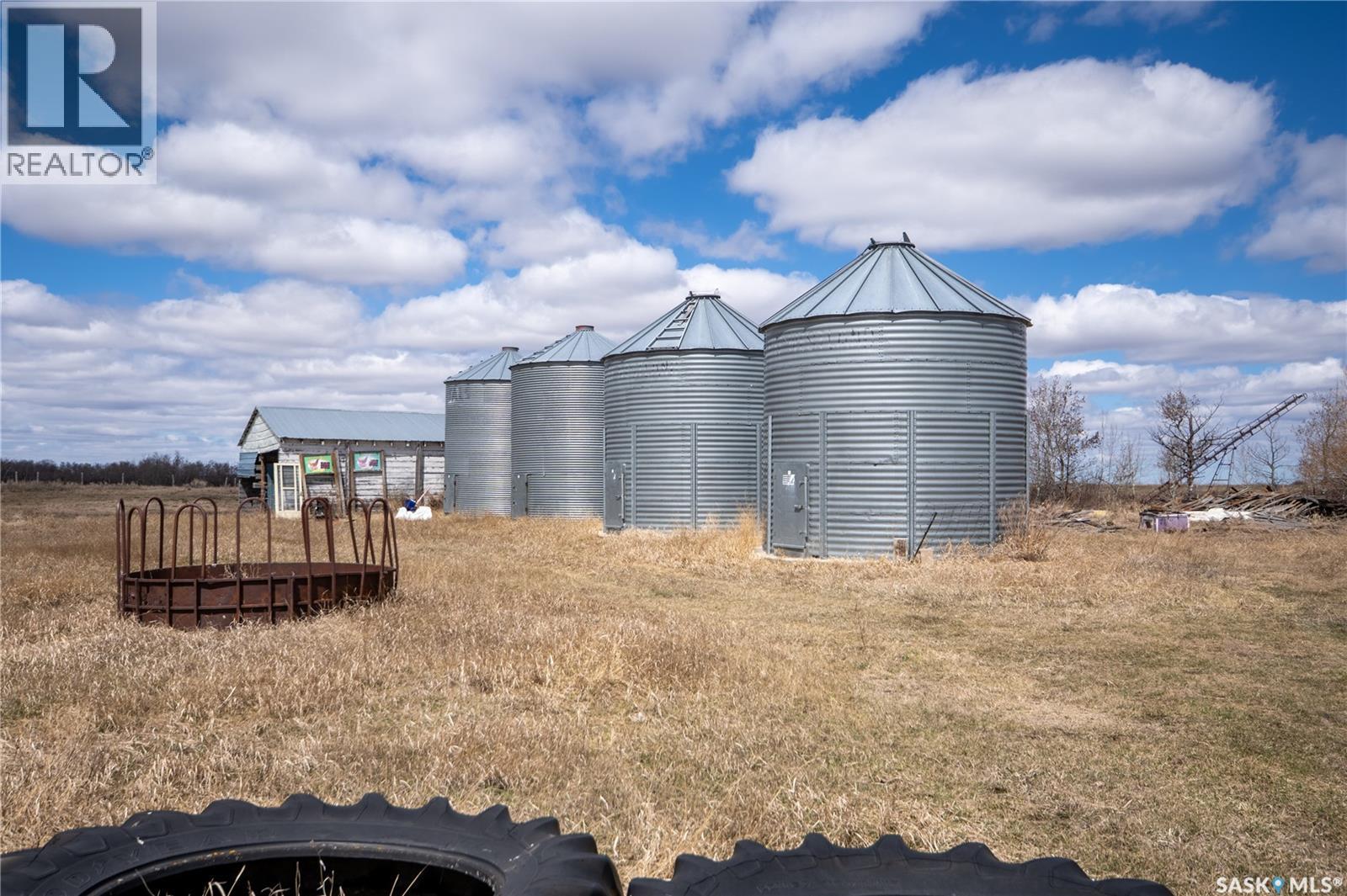 Neudorf Farm - Nw 20-20-07 W2, Mcleod Rm No. 185, Saskatchewan  S0A 0C2 - Photo 61 - SK035579