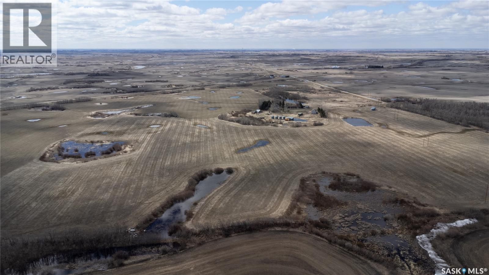 Neudorf Farm - Nw 20-20-07 W2, Mcleod Rm No. 185, Saskatchewan  S0A 0C2 - Photo 9 - SK035579