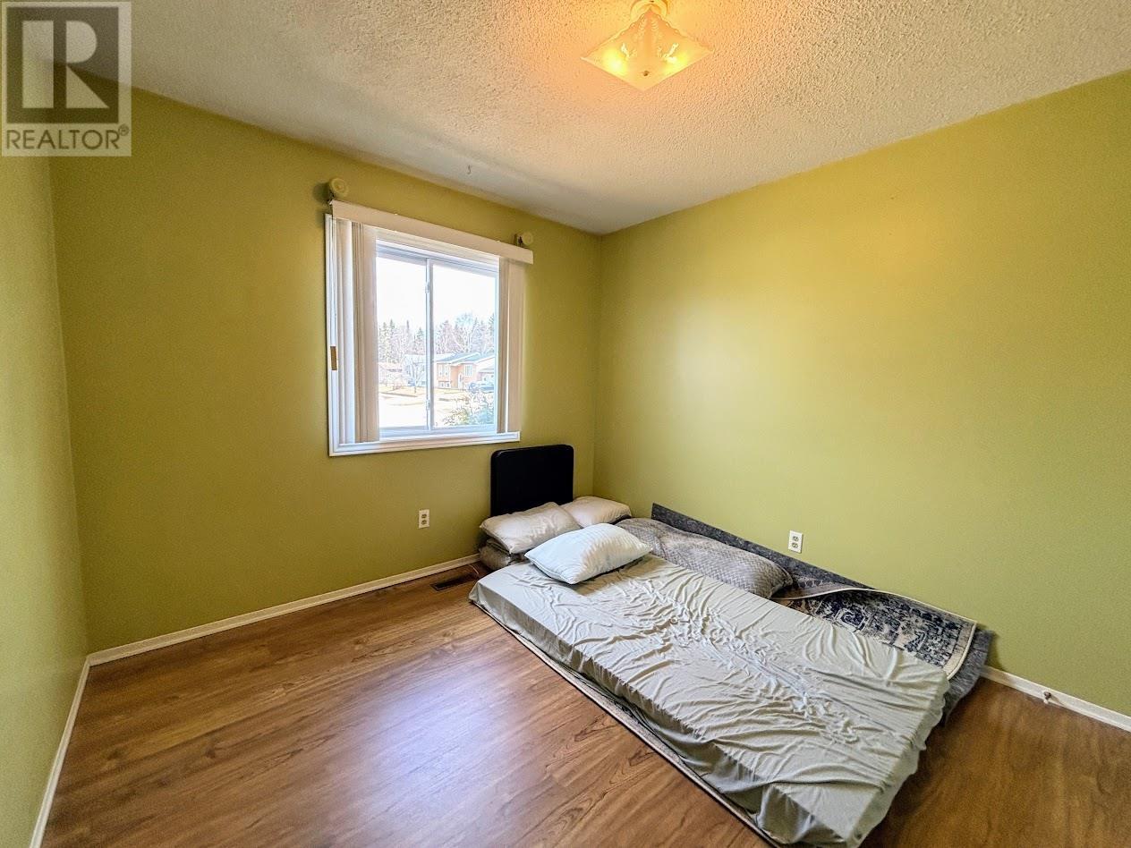 33 Radisson Cres, Marathon, Ontario  P0T 2E0 - Photo 15 - TB2600889