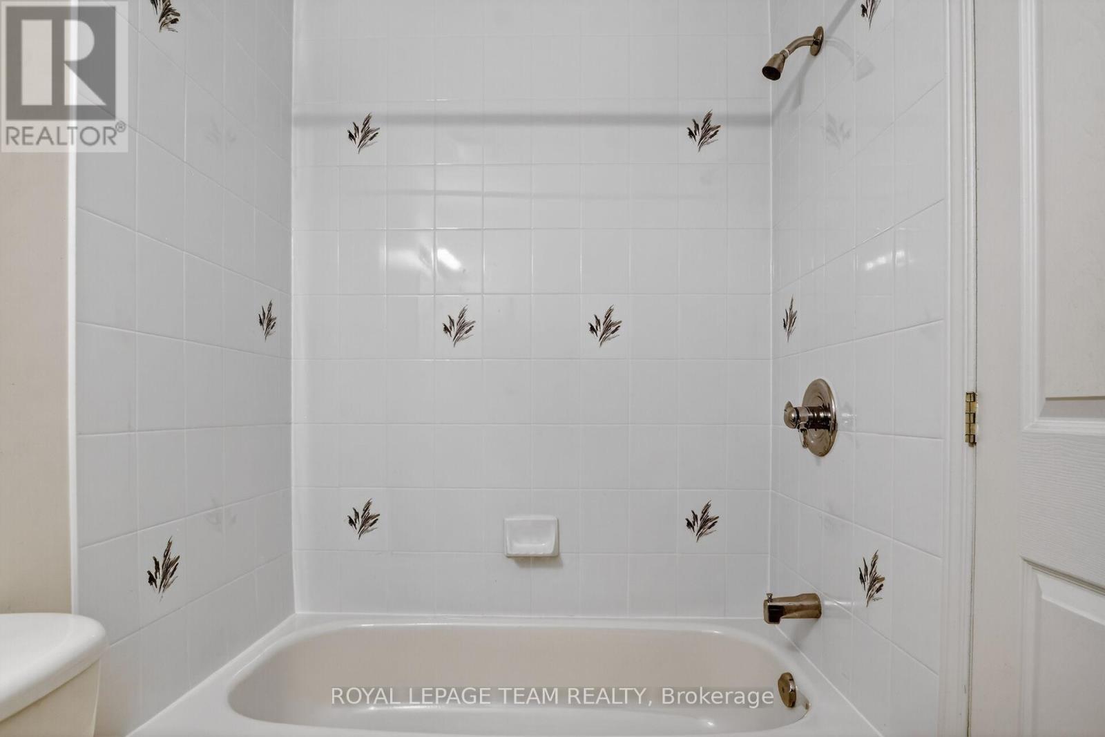 78 Amberlakes Drive, Ottawa, Ontario  K2S 2A2 - Photo 20 - X13118490
