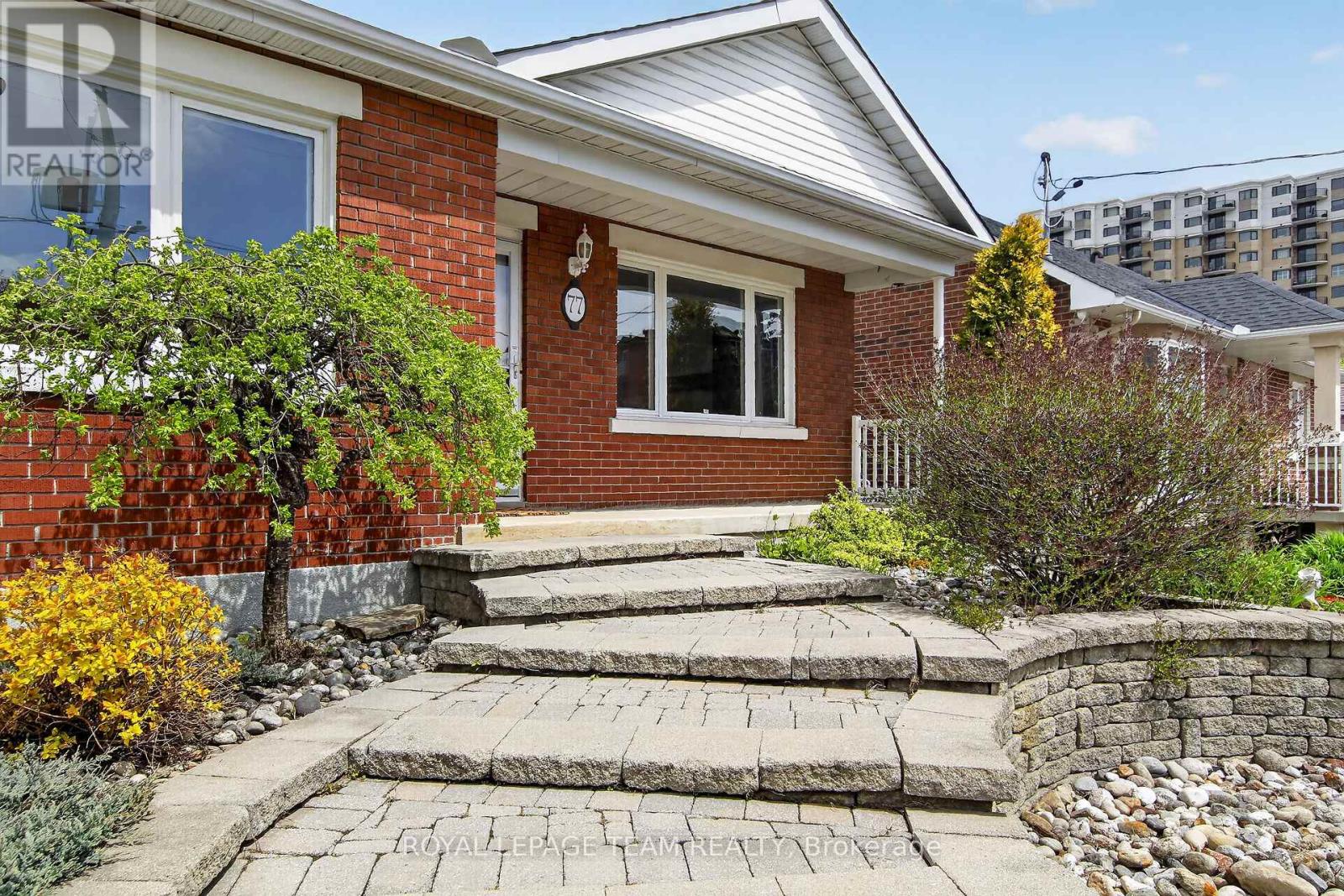 77 West Presland Road, Ottawa, Ontario  K1K 2C2 - Photo 3 - X13118518