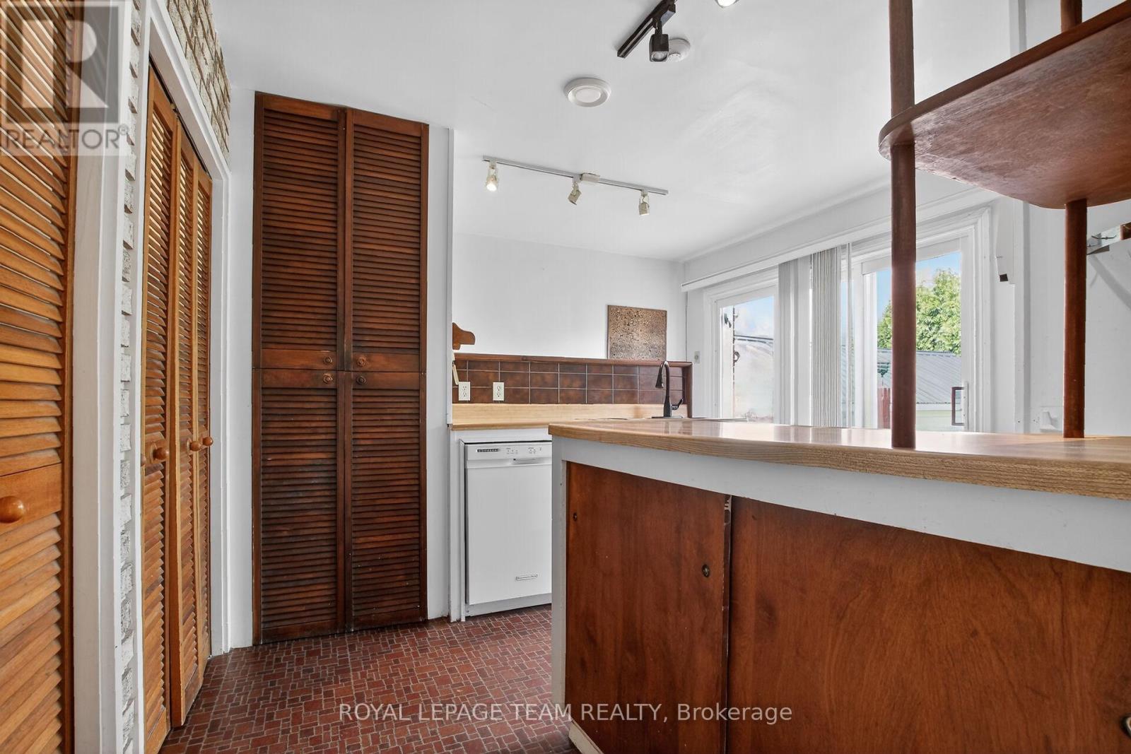 77 West Presland Road, Ottawa, Ontario  K1K 2C2 - Photo 9 - X13118518