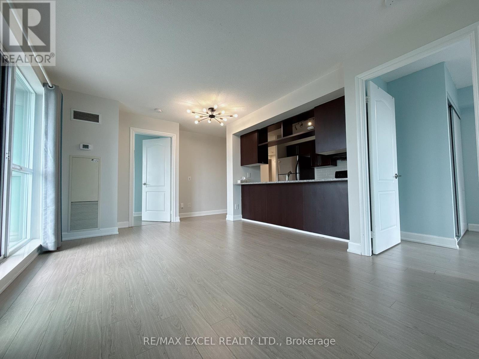 1207 - 60 Town Centre Court, Toronto, Ontario  M1P 4Y7 - Photo 3 - E13006320