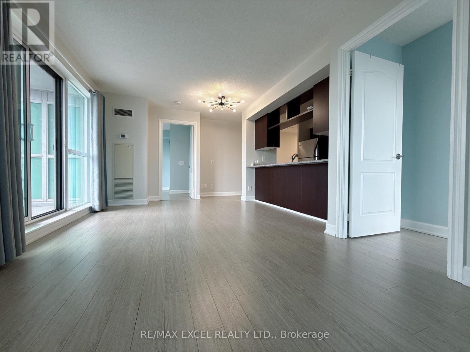 1207 - 60 Town Centre Court, Toronto, Ontario  M1P 4Y7 - Photo 4 - E13006320