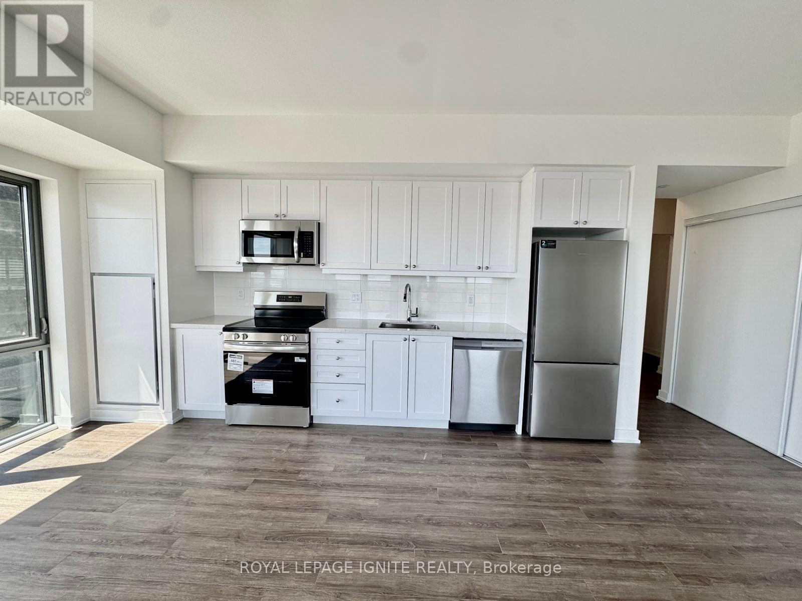 1101 - 51 Clarington Boulevard, Clarington, Ontario  L1C 7J8 - Photo 3 - E13114082