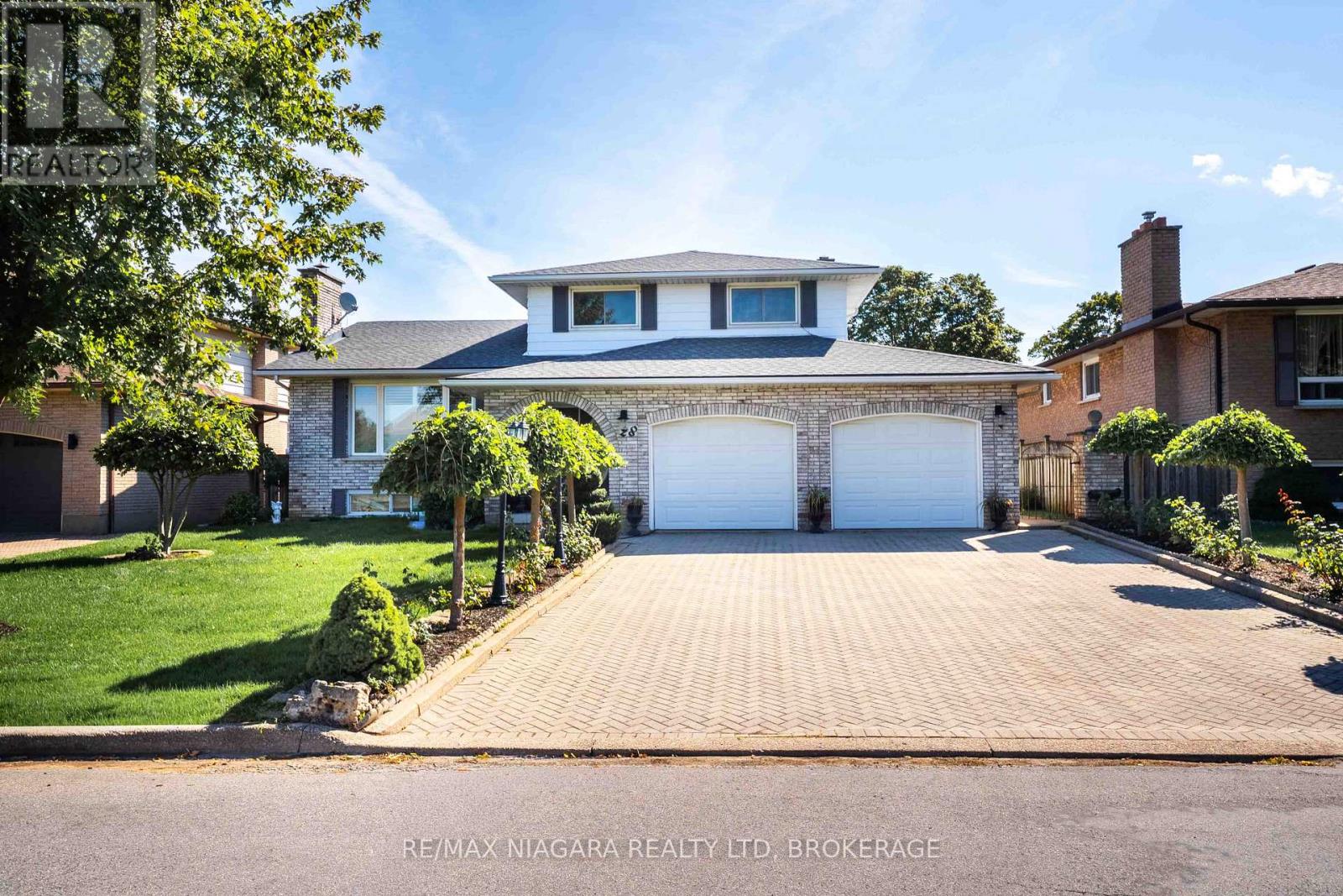 28 Tanera Crescent, St. Catharines, Ontario  L2M 7K1 - Photo 1 - X13118514