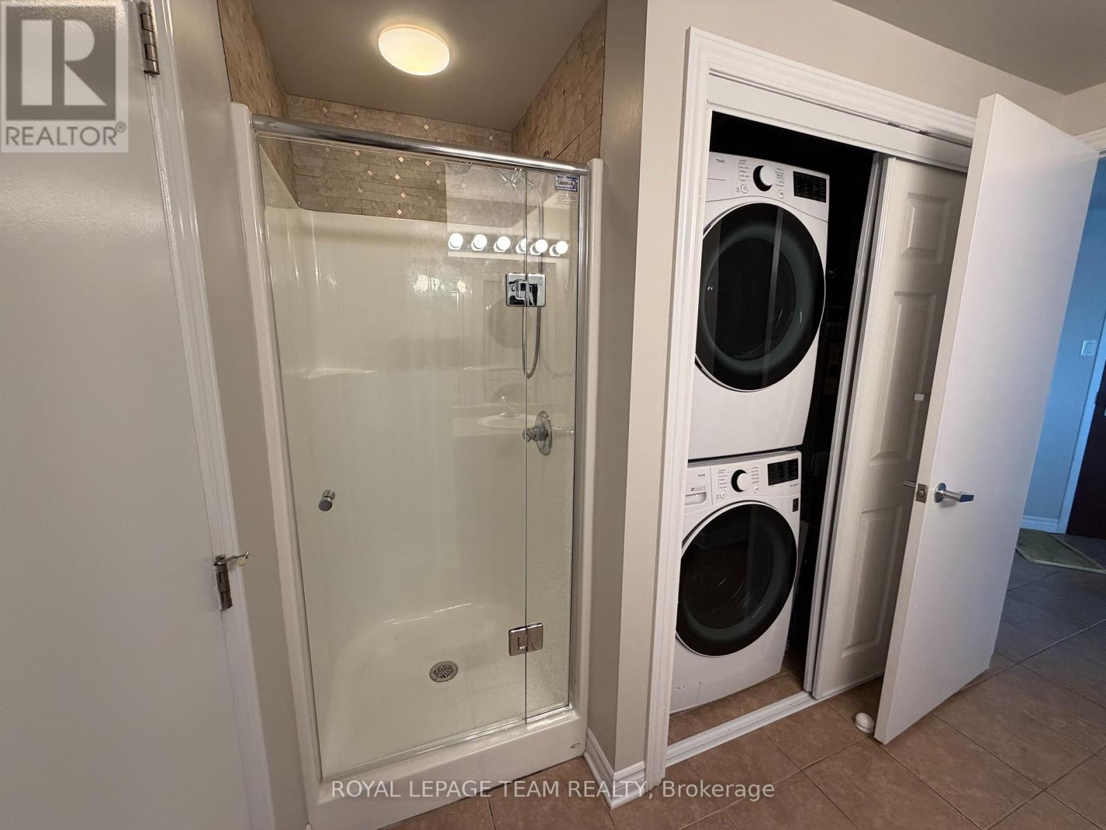 1704 - 200 Rideau Street, Ottawa, Ontario  K1N 5Y1 - Photo 25 - X12766176