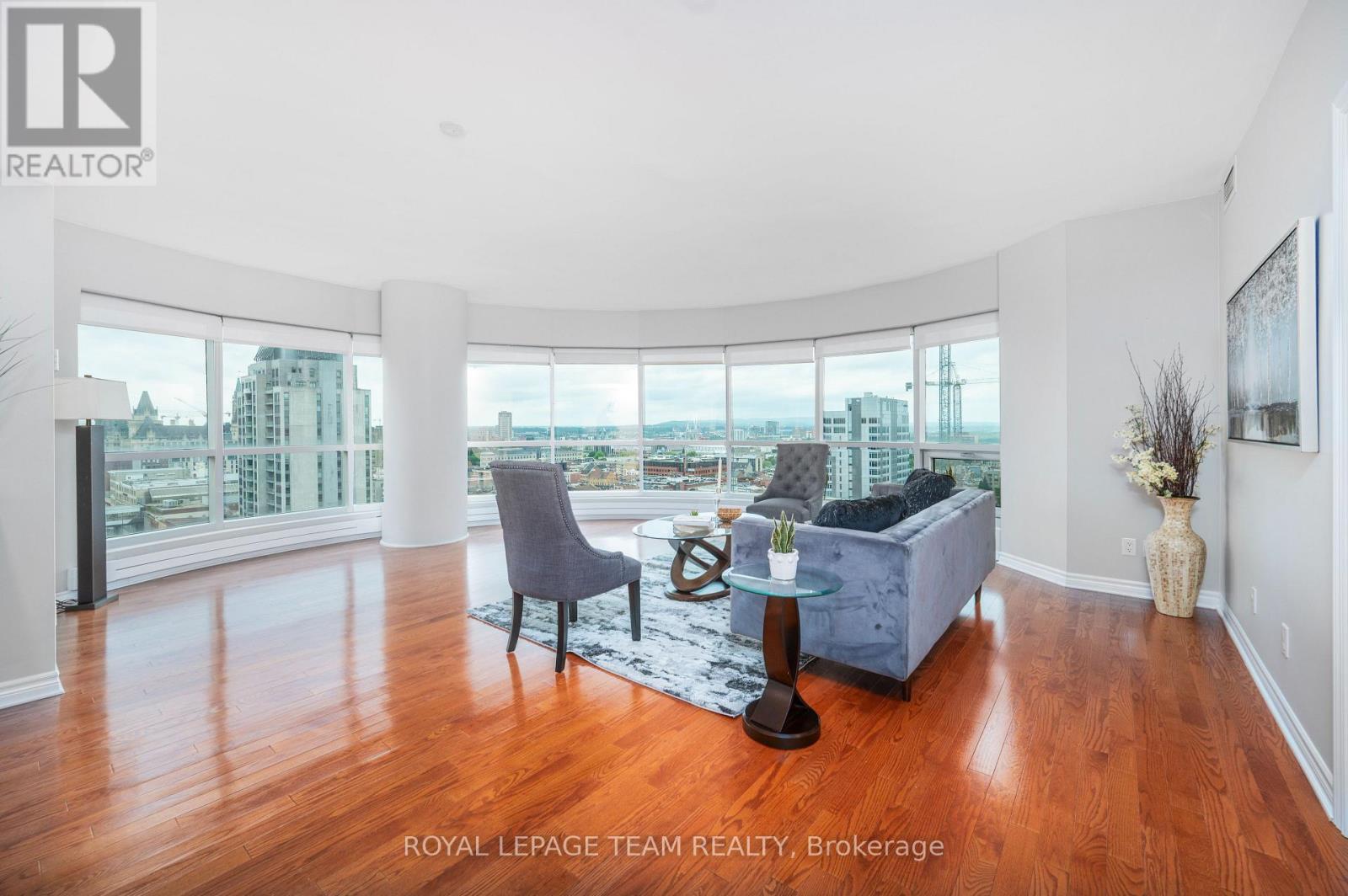 1704 - 200 Rideau Street, Ottawa, Ontario  K1N 5Y1 - Photo 8 - X12766176