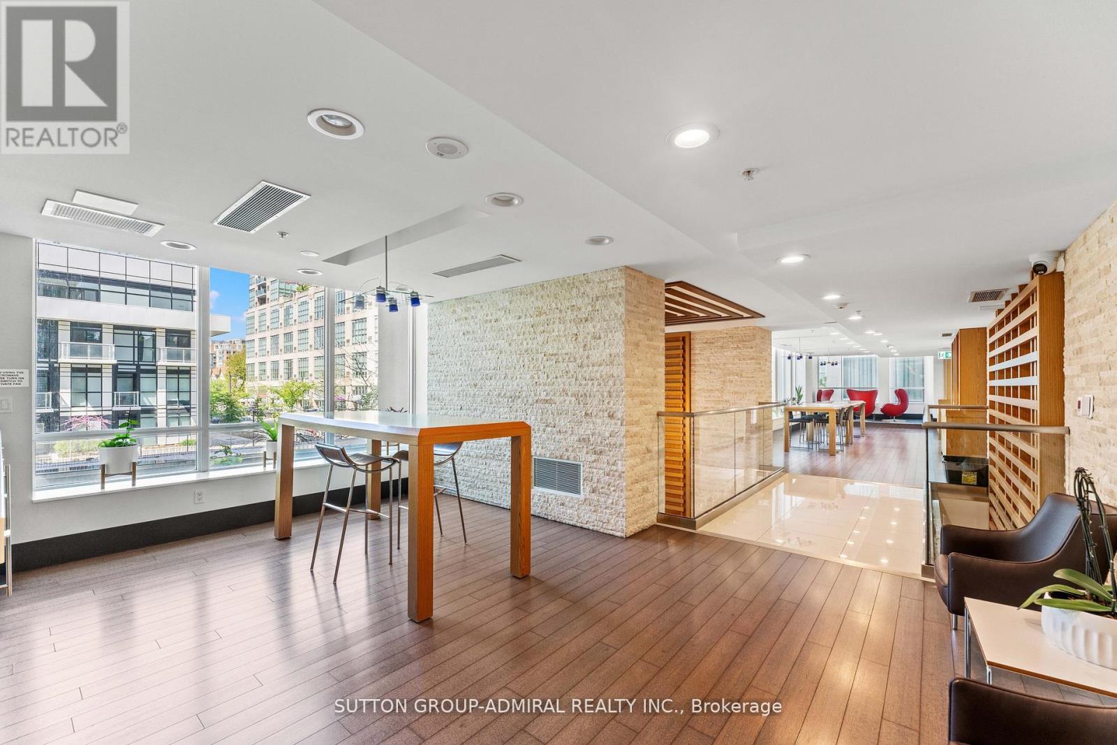 2513 - 155 Legion Road N, Toronto, Ontario  M8Y 0A7 - Photo 23 - W12966730