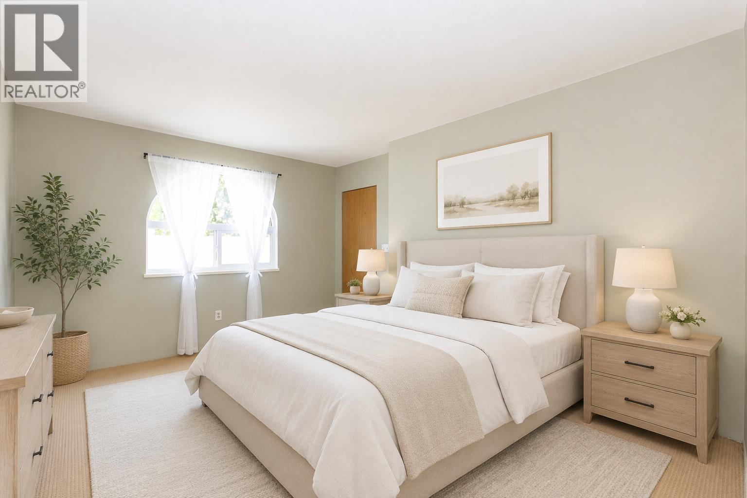8526 Woodtrail Place, Burnaby, British Columbia  V5A 4A9 - Photo 4 - R3116578