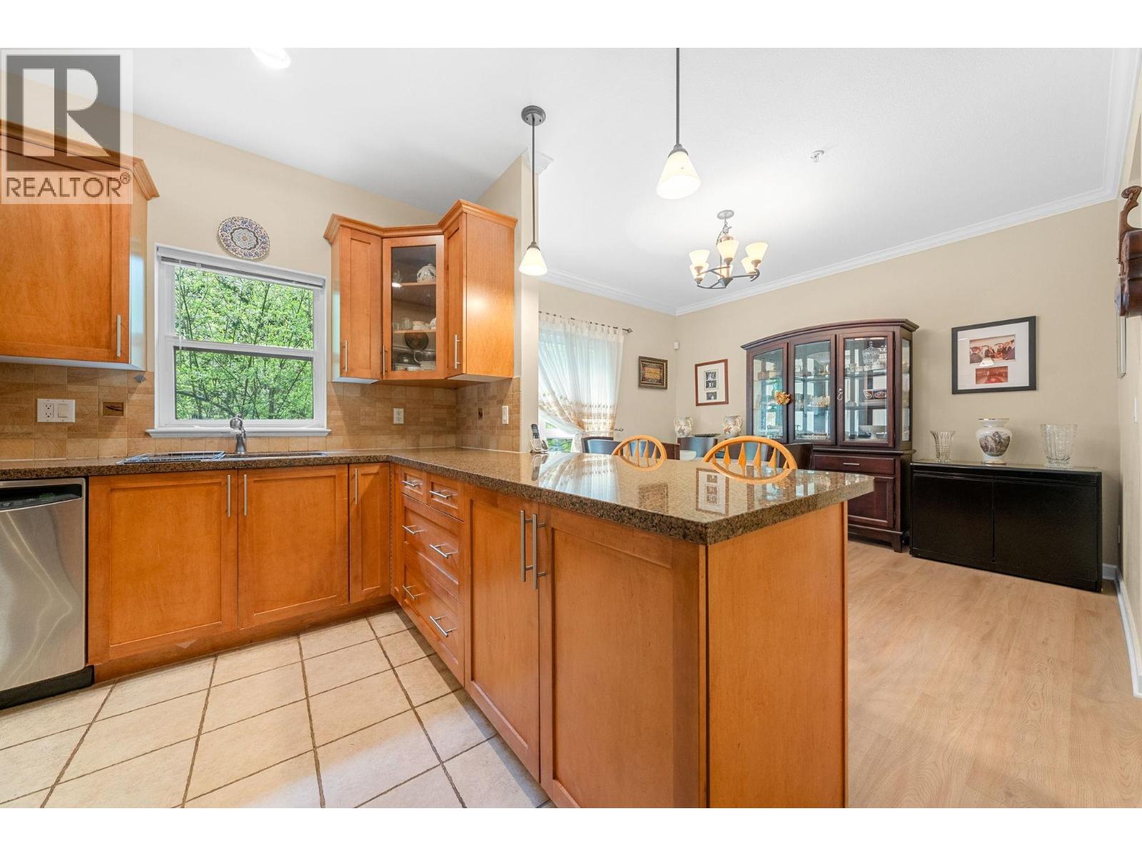 15 3150 Sunnyhurst Road, North Vancouver, British Columbia  V7K 2G3 - Photo 15 - R3122673