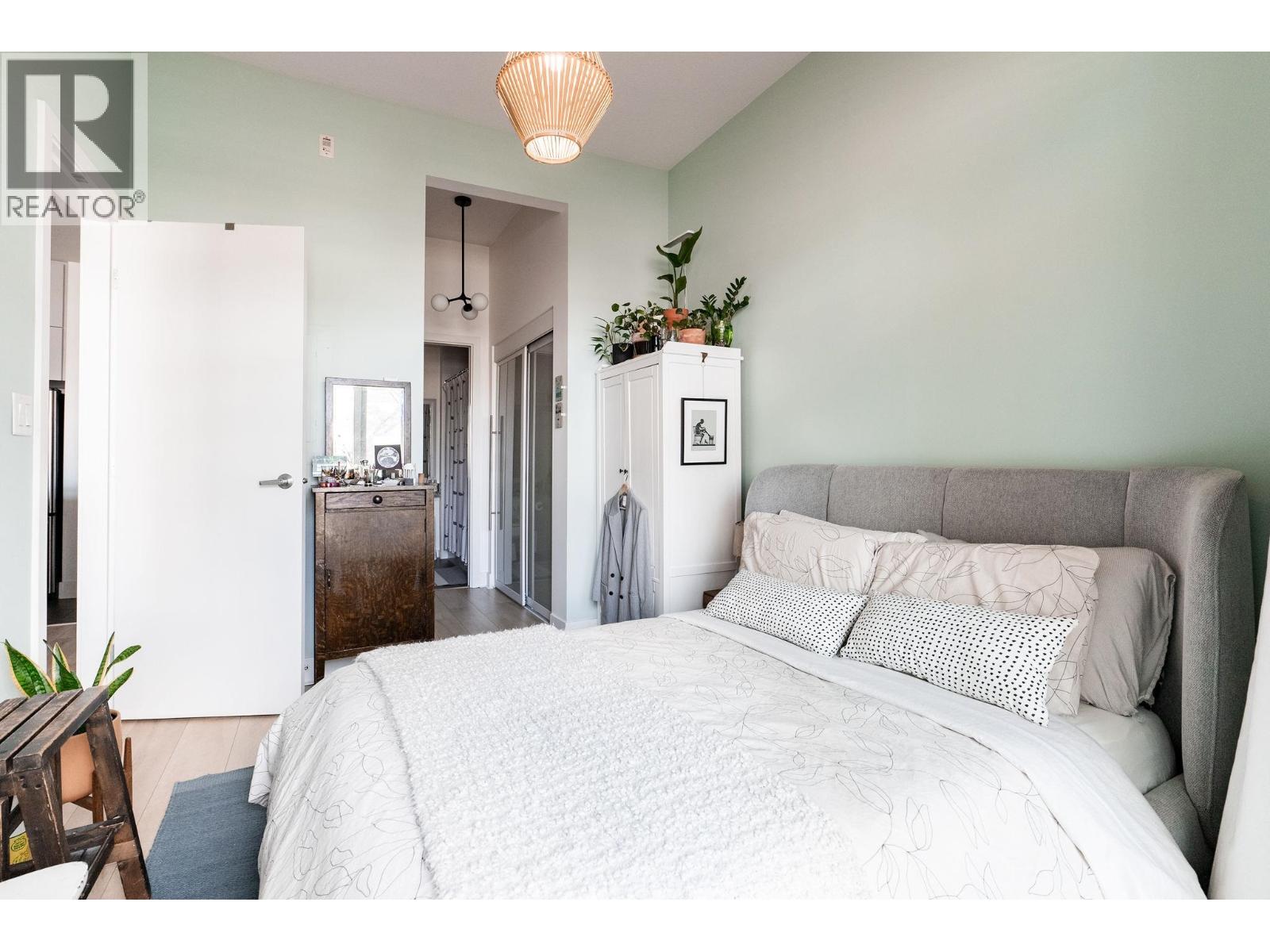 403 2957 Glen Drive, Coquitlam, British Columbia  V3B 0B5 - Photo 12 - R3122733
