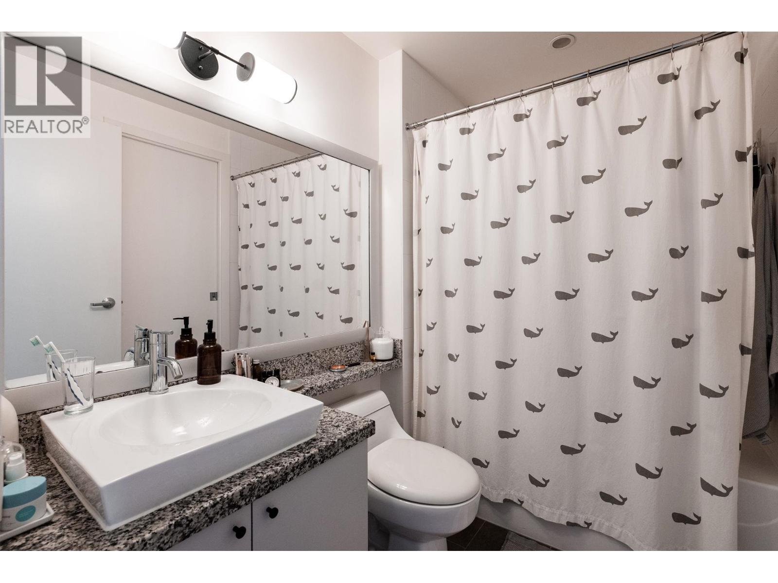 403 2957 Glen Drive, Coquitlam, British Columbia  V3B 0B5 - Photo 13 - R3122733