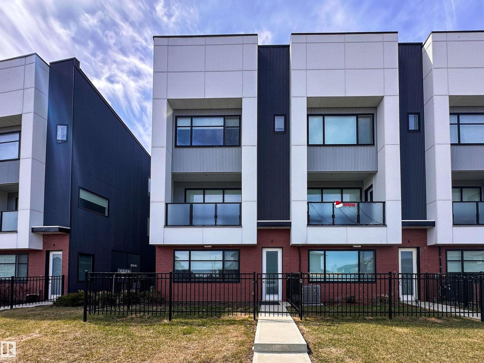 #5 130 ELEMENT DR, st. albert, Alberta