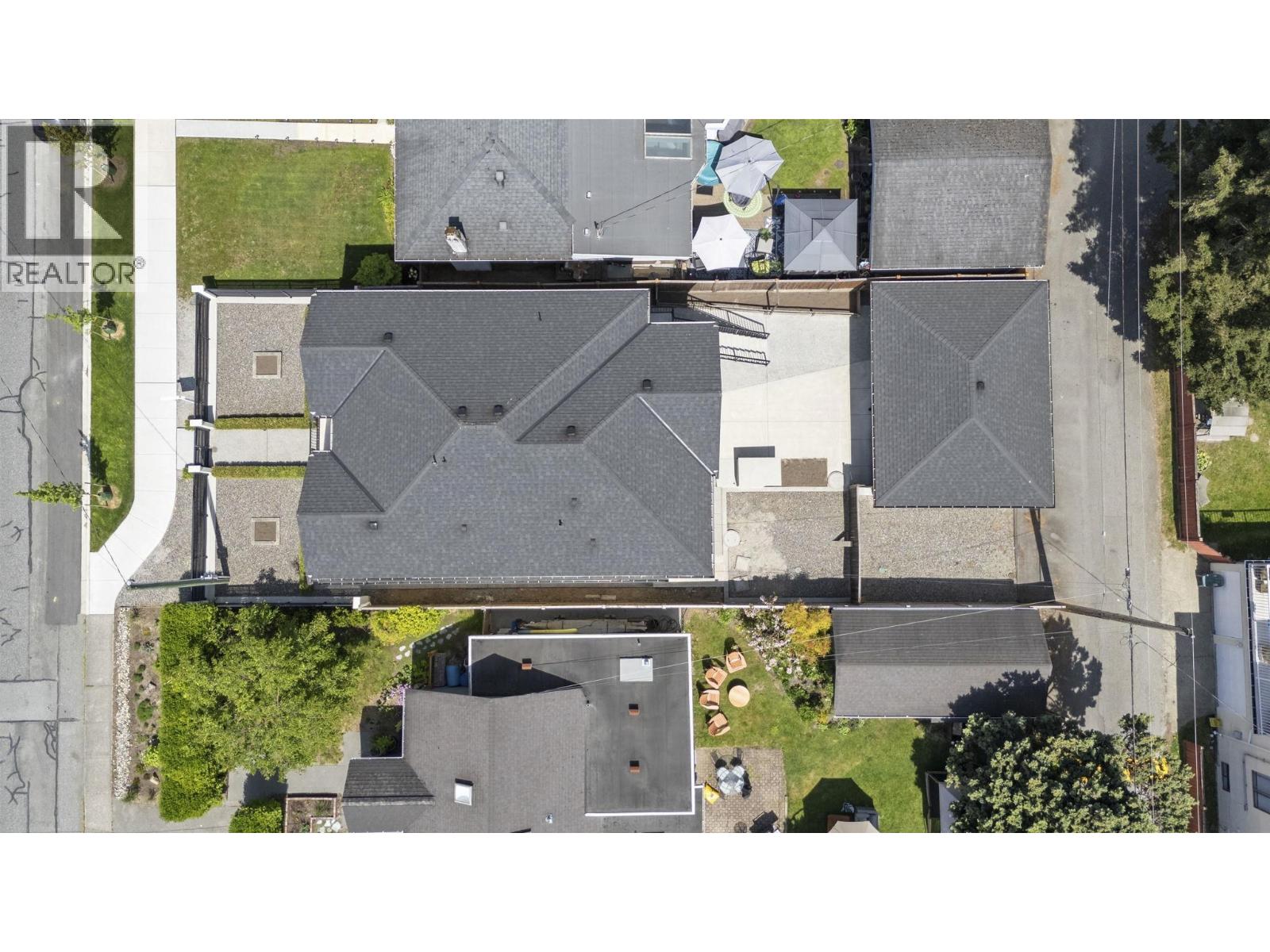 1720 Sutherland Avenue, North Vancouver, British Columbia  V7L 4B9 - Photo 32 - R3122720